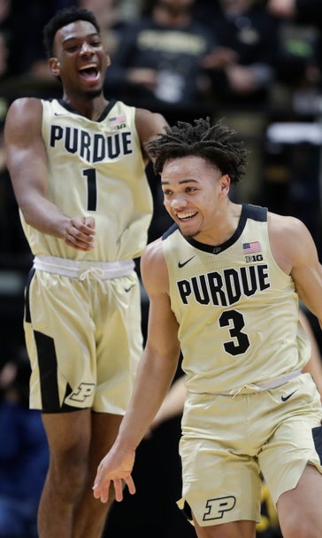 Edwards scores 21 to lead Purdue over No. 25 Iowa, 86-70